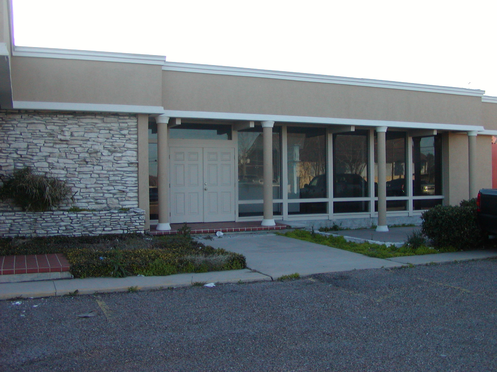 Click here for Property detail